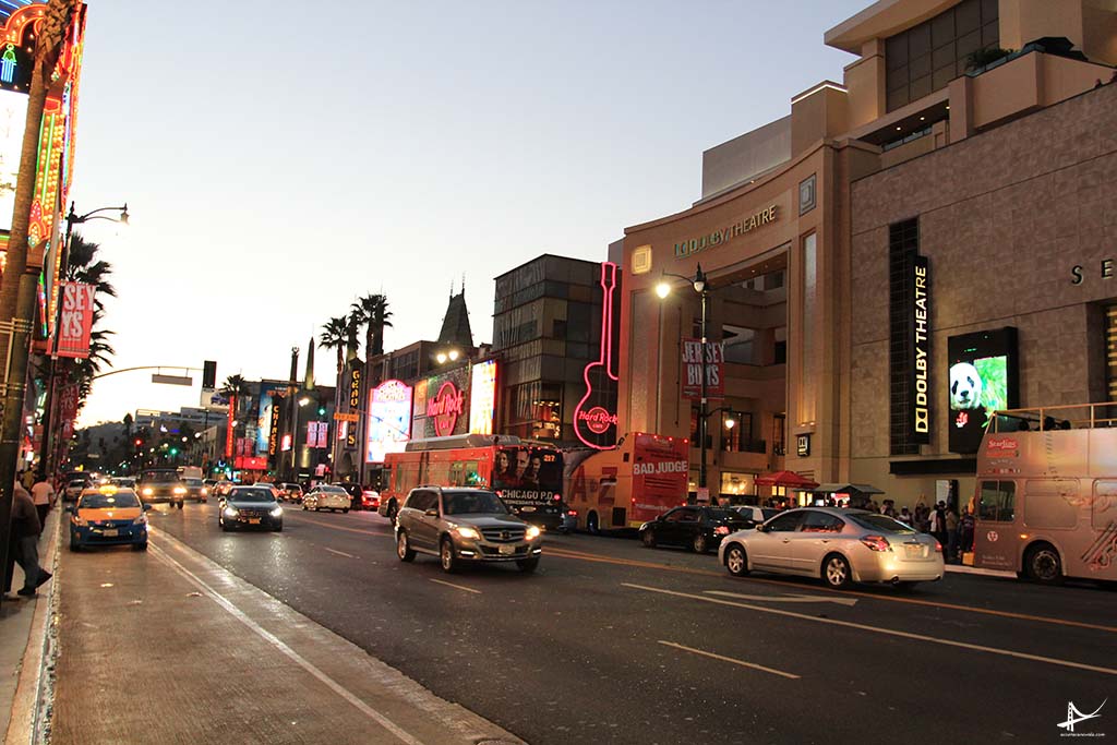 Avenida principal em Los Angeles