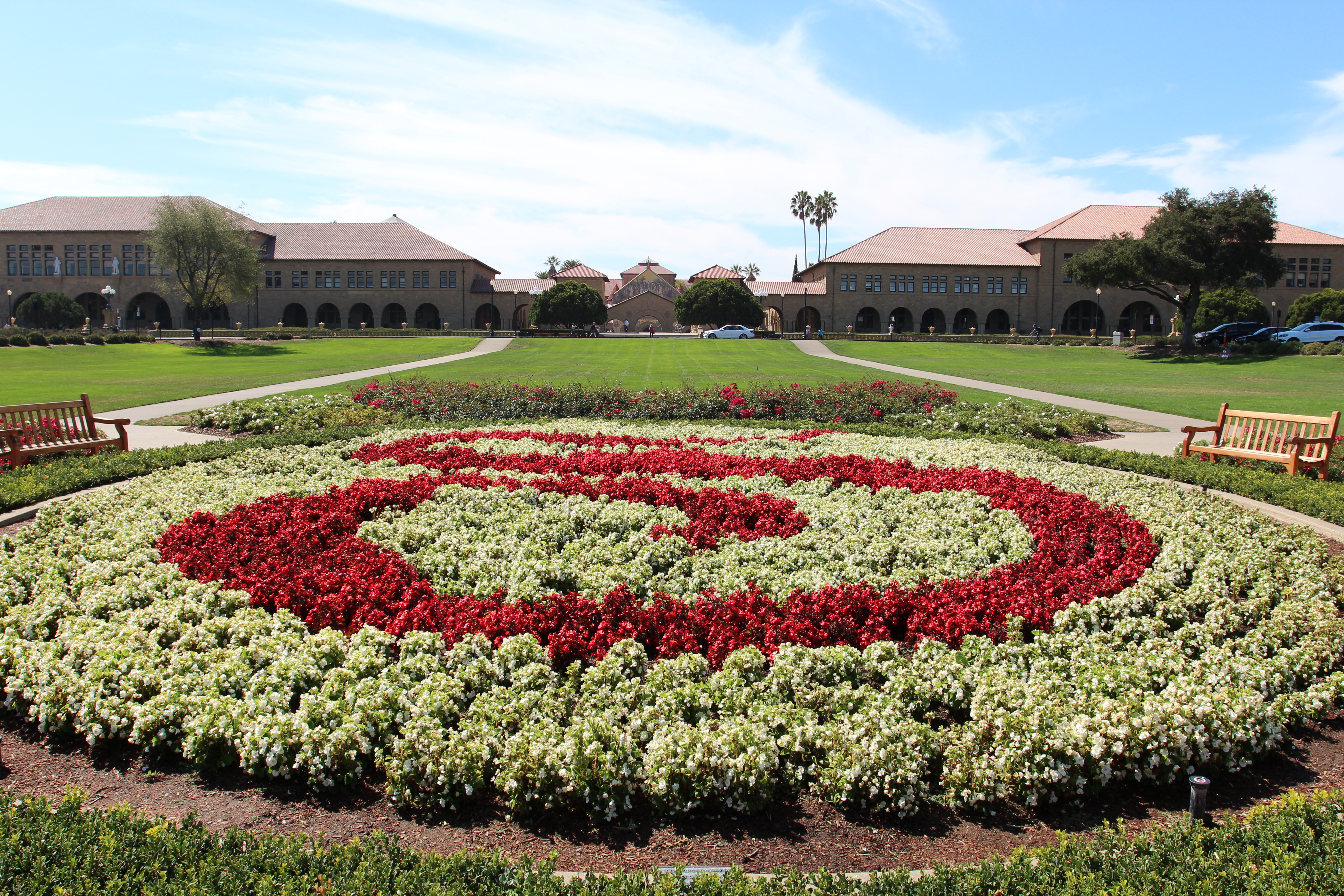 The Oval - Entrada principal da Universidade de Stanford