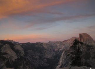 Half Dome no por do sol