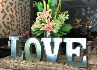 Restaurante Burma Love na Mission